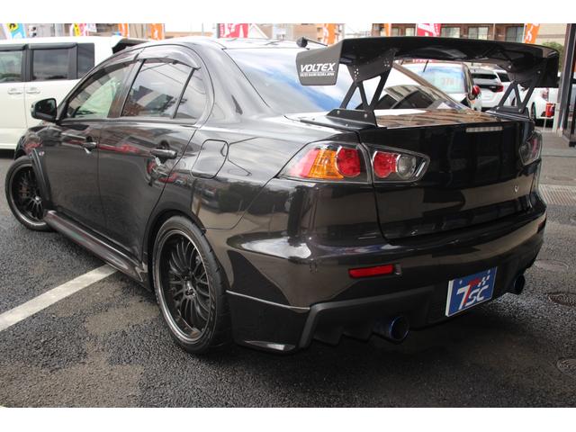 ランサー ＧＳＲエボリューションＸ　後期型／ワンオーナー／社外エアロ／ＶＯＬＴＥＸリアスポイラー／ＢＬＩＴＺインテークパイプ・サクションキット／Ｄｅｆｉスポーツディスプレイ／レカロシート／過去記録簿有Ｒ４，５，６年ディーラー記録簿（17枚目）