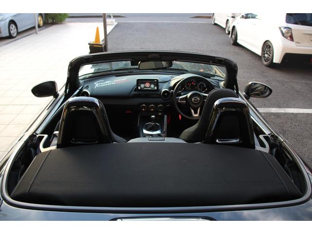 インパネ周りの使用感も少なく、状態の良いお車です！ご不明点やご来店のお際は是非お電話でご連絡下さい！