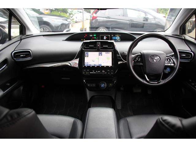 プリウス Ａツーリングセレクション　ＩＣＯＮＩＣモデリスタエアロ／モデリスタ１７インチＡＷ／セーフティセンス／ナビレディセット／アダプティブクルーズコントロール／レザーシート／パワーシート／シートヒーター／ブラインドスポットモニター（6枚目）