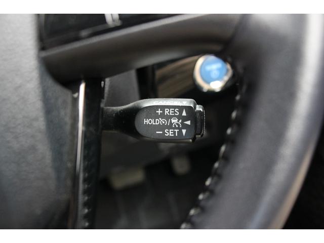 プリウス Ａツーリングセレクション　ＩＣＯＮＩＣモデリスタエアロ／モデリスタ１７インチＡＷ／セーフティセンス／ナビレディセット／アダプティブクルーズコントロール／レザーシート／パワーシート／シートヒーター／ブラインドスポットモニター（10枚目）