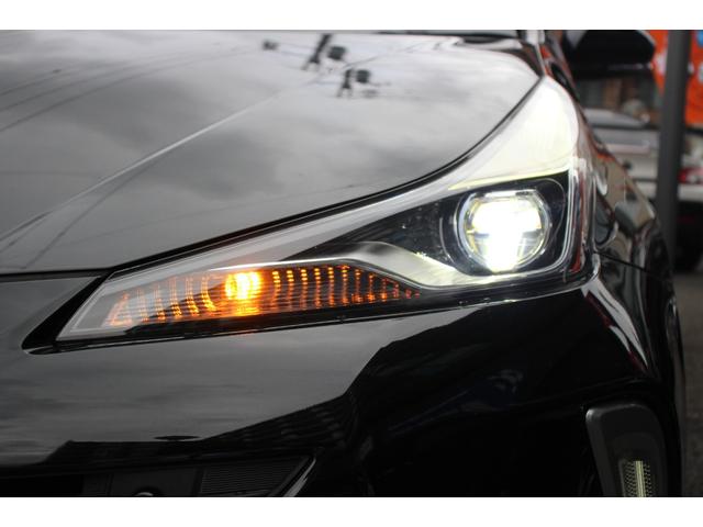 プリウス Ａツーリングセレクション　ＩＣＯＮＩＣモデリスタエアロ／モデリスタ１７インチＡＷ／セーフティセンス／ナビレディセット／アダプティブクルーズコントロール／レザーシート／パワーシート／シートヒーター／ブラインドスポットモニター（35枚目）