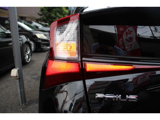 プリウス Ａツーリングセレクション　ＩＣＯＮＩＣモデリスタエアロ／モデリスタ１７インチＡＷ／セーフティセンス／ナビレディセット／アダプティブクルーズコントロール／レザーシート／パワーシート／シートヒーター／ブラインドスポットモニター（44枚目）