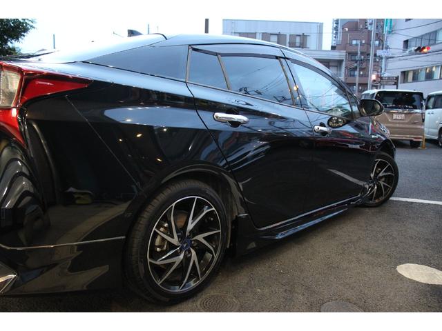 プリウス Ａツーリングセレクション　ＩＣＯＮＩＣモデリスタエアロ／モデリスタ１７インチＡＷ／セーフティセンス／ナビレディセット／アダプティブクルーズコントロール／レザーシート／パワーシート／シートヒーター／ブラインドスポットモニター（58枚目）