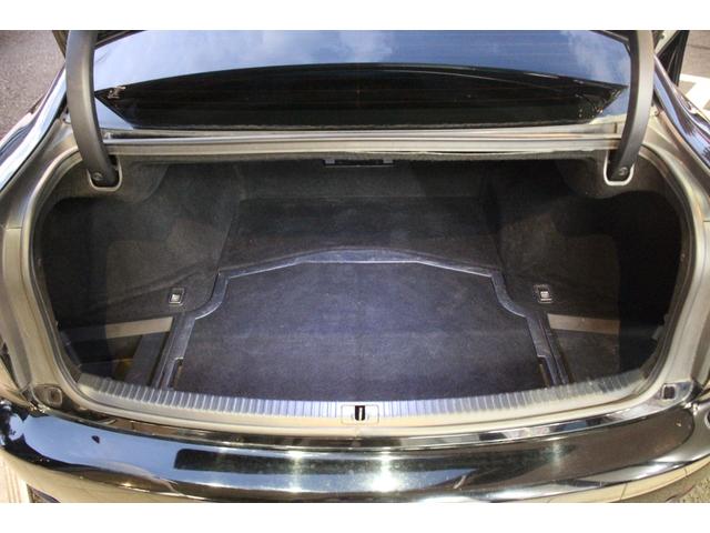 ＩＳ ＩＳ２５０　バージョンＬ　スピンドルグリル／マークレビンソン／メモリー付きパワーシート／レザーシート／クルーズコントロール／社外ＬＥＤヘッドライト／シートベンチレーション／社外１８インチＡＷ／純正ナビ／バックカメラ／ＥＴＣ（12枚目）