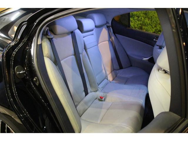 ＩＳ ＩＳ２５０　バージョンＬ　スピンドルグリル／マークレビンソン／メモリー付きパワーシート／レザーシート／クルーズコントロール／社外ＬＥＤヘッドライト／シートベンチレーション／社外１８インチＡＷ／純正ナビ／バックカメラ／ＥＴＣ（76枚目）