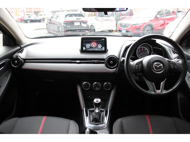 デミオ ＸＤツーリング　６ＭＴ／禁煙車／ターボ車／衝突軽減ブレーキ／ヘッドアップディスプレイ／オートクルーズコントロール／純正ＳＤナビ／バックカメラ／ＣＤ＆ＤＶＤ再生／ＵＳＢ接続／Ｂｌｕｅｔｏｏｔｈ接続／フルセグ視聴／ＥＴＣ（6枚目）