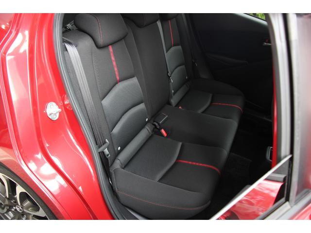 デミオ ＸＤツーリング　６ＭＴ／禁煙車／ターボ車／衝突軽減ブレーキ／ヘッドアップディスプレイ／オートクルーズコントロール／純正ＳＤナビ／バックカメラ／ＣＤ＆ＤＶＤ再生／ＵＳＢ接続／Ｂｌｕｅｔｏｏｔｈ接続／フルセグ視聴／ＥＴＣ（9枚目）