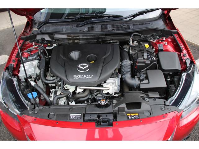 デミオ ＸＤツーリング　６ＭＴ／禁煙車／ターボ車／衝突軽減ブレーキ／ヘッドアップディスプレイ／オートクルーズコントロール／純正ＳＤナビ／バックカメラ／ＣＤ＆ＤＶＤ再生／ＵＳＢ接続／Ｂｌｕｅｔｏｏｔｈ接続／フルセグ視聴／ＥＴＣ（13枚目）