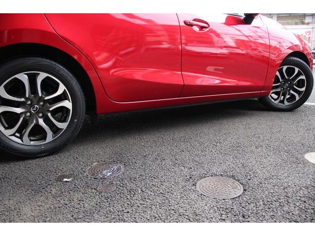 デミオ ＸＤツーリング　６ＭＴ／禁煙車／ターボ車／衝突軽減ブレーキ／ヘッドアップディスプレイ／オートクルーズコントロール／純正ＳＤナビ／バックカメラ／ＣＤ＆ＤＶＤ再生／ＵＳＢ接続／Ｂｌｕｅｔｏｏｔｈ接続／フルセグ視聴／ＥＴＣ（29枚目）