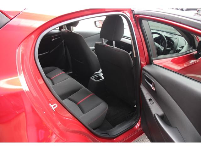 デミオ ＸＤツーリング　６ＭＴ／禁煙車／ターボ車／衝突軽減ブレーキ／ヘッドアップディスプレイ／オートクルーズコントロール／純正ＳＤナビ／バックカメラ／ＣＤ＆ＤＶＤ再生／ＵＳＢ接続／Ｂｌｕｅｔｏｏｔｈ接続／フルセグ視聴／ＥＴＣ（50枚目）