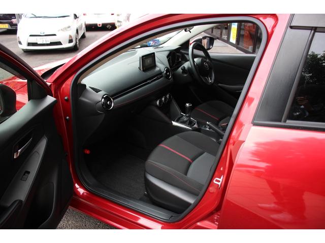 デミオ ＸＤツーリング　６ＭＴ／禁煙車／ターボ車／衝突軽減ブレーキ／ヘッドアップディスプレイ／オートクルーズコントロール／純正ＳＤナビ／バックカメラ／ＣＤ＆ＤＶＤ再生／ＵＳＢ接続／Ｂｌｕｅｔｏｏｔｈ接続／フルセグ視聴／ＥＴＣ（52枚目）