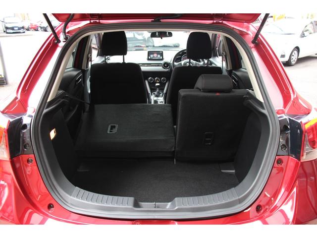 デミオ ＸＤツーリング　６ＭＴ／禁煙車／ターボ車／衝突軽減ブレーキ／ヘッドアップディスプレイ／オートクルーズコントロール／純正ＳＤナビ／バックカメラ／ＣＤ＆ＤＶＤ再生／ＵＳＢ接続／Ｂｌｕｅｔｏｏｔｈ接続／フルセグ視聴／ＥＴＣ（56枚目）