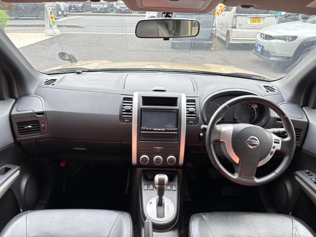 エクストレイル 20Xtt カプロンシート/オートクルーズコントロール/HIDライト/ルーフレール/4WD/純正SDナビ/バックカメラ/ETC/禁煙車/シートヒーター/スマートキー/電格ミラー/全塗装(赤→ベージュ)(6枚目)