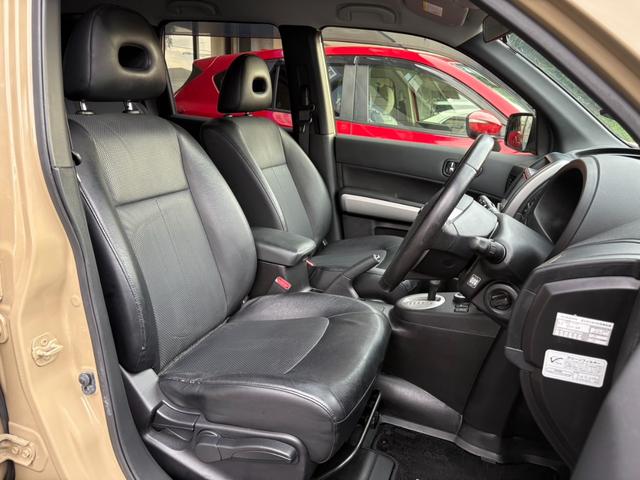 エクストレイル 20Xtt カプロンシート/オートクルーズコントロール/HIDライト/ルーフレール/4WD/純正SDナビ/バックカメラ/ETC/禁煙車/シートヒーター/スマートキー/電格ミラー/全塗装(赤→ベージュ)(7枚目)