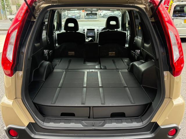 エクストレイル 20Xtt カプロンシート/オートクルーズコントロール/HIDライト/ルーフレール/4WD/純正SDナビ/バックカメラ/ETC/禁煙車/シートヒーター/スマートキー/電格ミラー/全塗装(赤→ベージュ)(13枚目)