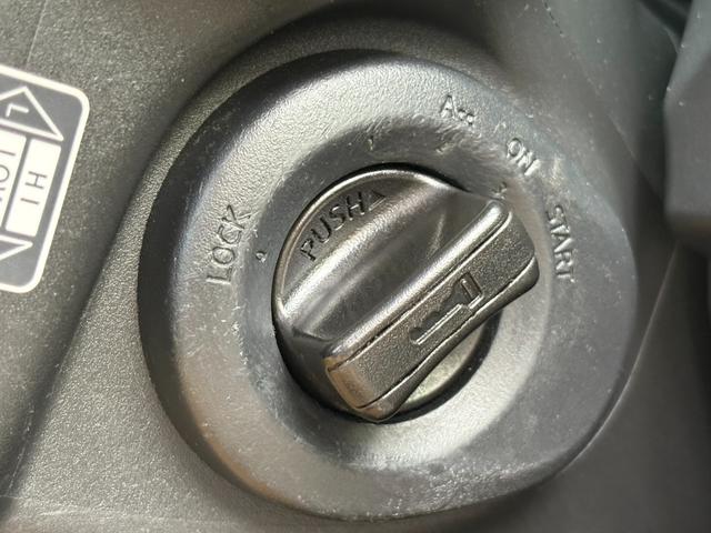 エクストレイル 20Xtt カプロンシート/オートクルーズコントロール/HIDライト/ルーフレール/4WD/純正SDナビ/バックカメラ/ETC/禁煙車/シートヒーター/スマートキー/電格ミラー/全塗装(赤→ベージュ)(43枚目)