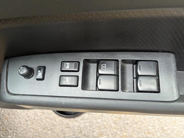 エクストレイル 20Xtt カプロンシート/オートクルーズコントロール/HIDライト/ルーフレール/4WD/純正SDナビ/バックカメラ/ETC/禁煙車/シートヒーター/スマートキー/電格ミラー/全塗装(赤→ベージュ)(50枚目)