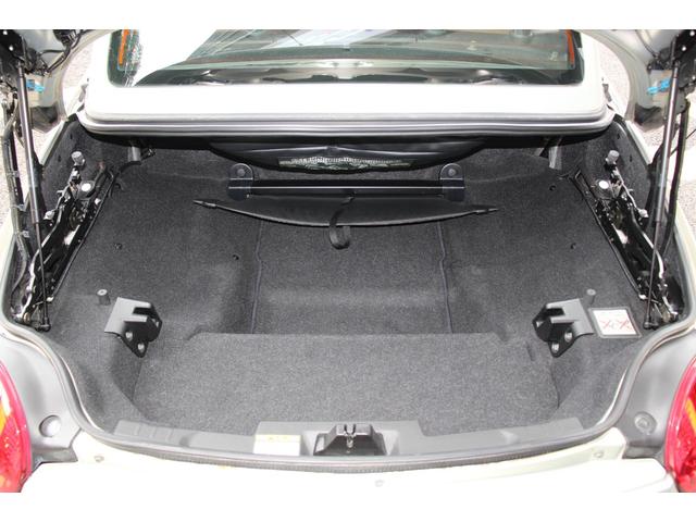 コペン タンレザーエディション　禁煙車／５ＭＴ／ターボ付き／タンレザーシート／オープン／ＣＣスポーツエアロ（Ｆ・Ｒ）／純正ＭＯＭＯウッドコンビハンドル／前席シートヒーター／社外１５インチアルミホイール／Ｂｌｕｅｔｏｏｔｈ接続／ＥＴＣ（10枚目）