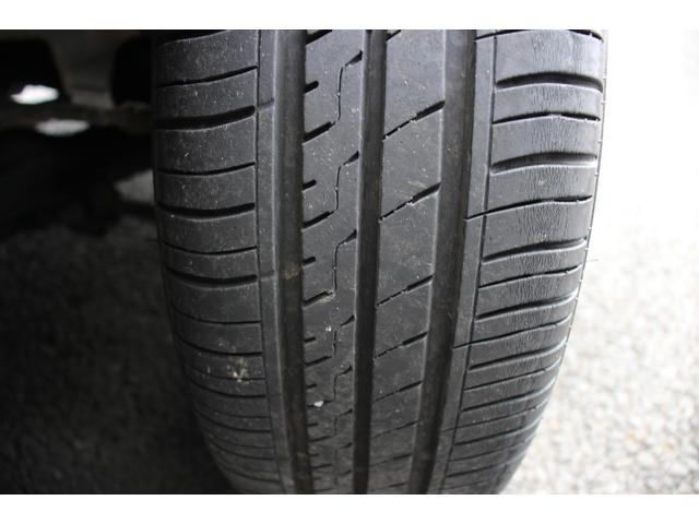 コペン タンレザーエディション　禁煙車／５ＭＴ／ターボ付き／タンレザーシート／オープン／ＣＣスポーツエアロ（Ｆ・Ｒ）／純正ＭＯＭＯウッドコンビハンドル／前席シートヒーター／社外１５インチアルミホイール／Ｂｌｕｅｔｏｏｔｈ接続／ＥＴＣ（26枚目）