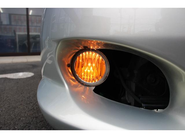 コペン タンレザーエディション　禁煙車／５ＭＴ／ターボ付き／タンレザーシート／オープン／ＣＣスポーツエアロ（Ｆ・Ｒ）／純正ＭＯＭＯウッドコンビハンドル／前席シートヒーター／社外１５インチアルミホイール／Ｂｌｕｅｔｏｏｔｈ接続／ＥＴＣ（34枚目）