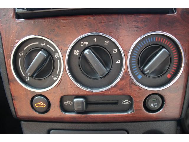 コペン タンレザーエディション　禁煙車／５ＭＴ／ターボ付き／タンレザーシート／オープン／ＣＣスポーツエアロ（Ｆ・Ｒ）／純正ＭＯＭＯウッドコンビハンドル／前席シートヒーター／社外１５インチアルミホイール／Ｂｌｕｅｔｏｏｔｈ接続／ＥＴＣ（54枚目）