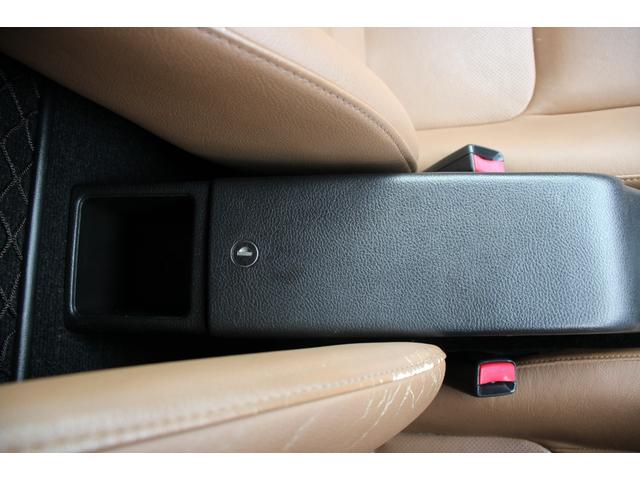 コペン タンレザーエディション　禁煙車／５ＭＴ／ターボ付き／タンレザーシート／オープン／ＣＣスポーツエアロ（Ｆ・Ｒ）／純正ＭＯＭＯウッドコンビハンドル／前席シートヒーター／社外１５インチアルミホイール／Ｂｌｕｅｔｏｏｔｈ接続／ＥＴＣ（60枚目）