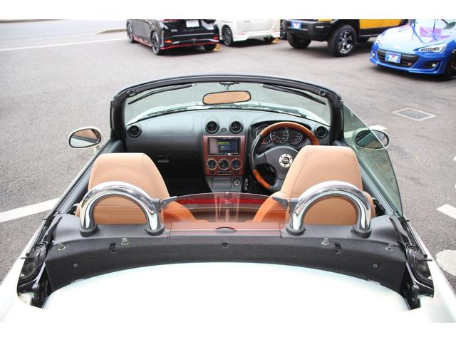 コペン タンレザーエディション　禁煙車／５ＭＴ／ターボ付き／タンレザーシート／オープン／ＣＣスポーツエアロ（Ｆ・Ｒ）／純正ＭＯＭＯウッドコンビハンドル／前席シートヒーター／社外１５インチアルミホイール／Ｂｌｕｅｔｏｏｔｈ接続／ＥＴＣ（67枚目）