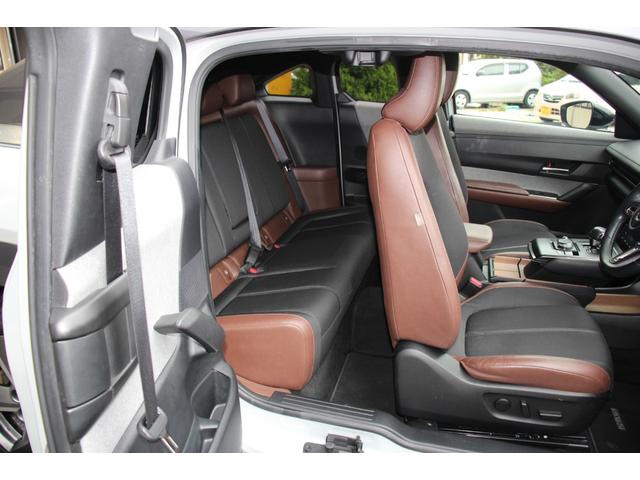 ＭＸ－３０ ベーシックＰＫＧ／インダストリアルクラシック　セーフティＰＫＧ／ベーシックＰＫＧ／エクステリアＰＫＧ／インテリアＰＫＧ（ブラウン内装）／３６０°セーフティＰＫＧ／ユーティリティＰＫＧ／オプションカラー（セラミックメタリック３トーン）／ＥＴＣ（48枚目）