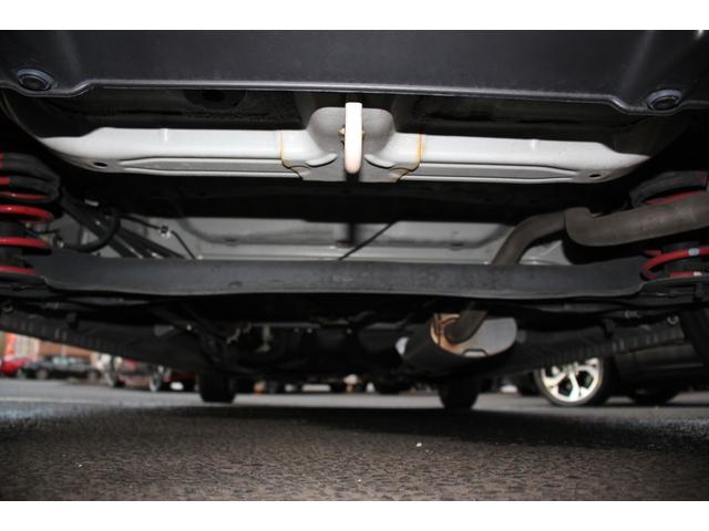 Ｎ－ＯＮＥ モデューロＸ　安心パッケージ／オプションカラー２トーン（プレミアムホワイトパールＩＩ＆レッド）／専用サスペンション／ターボ／禁煙／社外１５インチＡＷ／カロッツェリアＨＤＤナビ／Ｂｌｕｅｔｏｏｔｈ／ドラレコ／ＥＴＣ（11枚目）