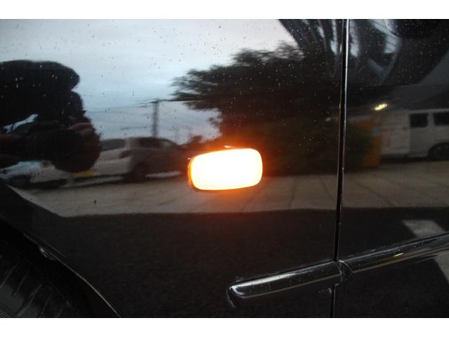 アルテッツァ ＲＳ２００　リミテッドＩＩ　後期型／タイミングベルト８５．０００キロ時交換済み／６ＭＴ車／禁煙車／ＲＳ－Ｒマフラー／リアスポイラー／トルセンＬＳＤ／ＨＩＤヘッドライト／オートライト／ＣＤ再生／ミュージックプレイヤー接続可／ＵＳＢ（36枚目）