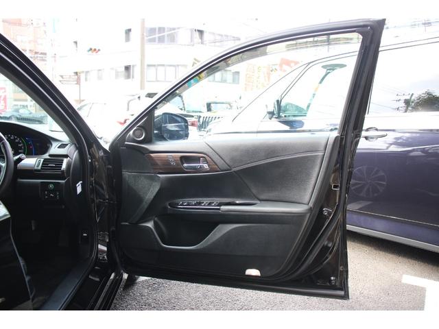 アコードハイブリッド ＥＸ　後期型／アダプティブクルーズコントロール／純正ＨＤＤホンダコネクトナビ／ホンダセンシング／Ｂｌｕｅｔｏｏｔｈ／フルセグ／ＥＴＣ２．０／ドライブレコーダー／４席シートヒーター／ＬＥＤライト（50枚目）