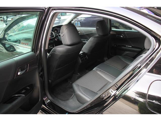 アコードハイブリッド ＥＸ　後期型／アダプティブクルーズコントロール／純正ＨＤＤホンダコネクトナビ／ホンダセンシング／Ｂｌｕｅｔｏｏｔｈ／フルセグ／ＥＴＣ２．０／ドライブレコーダー／４席シートヒーター／ＬＥＤライト（57枚目）