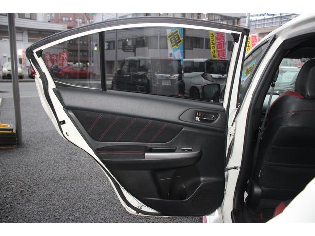 ＷＲＸ ＳＴＩ ＳＴＩ　タイプＳ　６ＭＴ／禁煙／ターボ／大型リアスポイラー／パワーシート／ハーフレザー／ＢＩＬＳＴＥＩＮ製ダンパー／ＢＲＥＭＢＯ製キャリパー／４ＷＤ／センターデフロック／ＬＥＤヘッドライト／純正１８インチアルミホイール（45枚目）