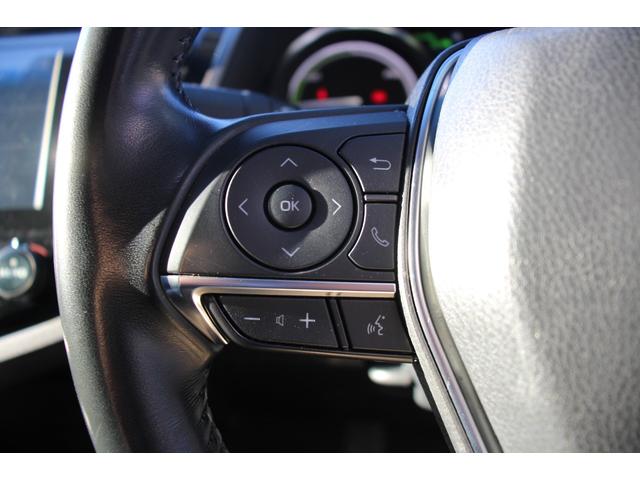 カムリ ＷＳレザーパッケージ　禁煙／セーフティセンス／２トーンカラー（ブラックルーフ＆プラチナホワイトパールマイカ）／ＪＢＬプレミアムサウンド／ブラインドスポットモニター／ＴＲＤフルエアロ／純正９インチＳＤナビ／革シート／ＥＴＣ（21枚目）