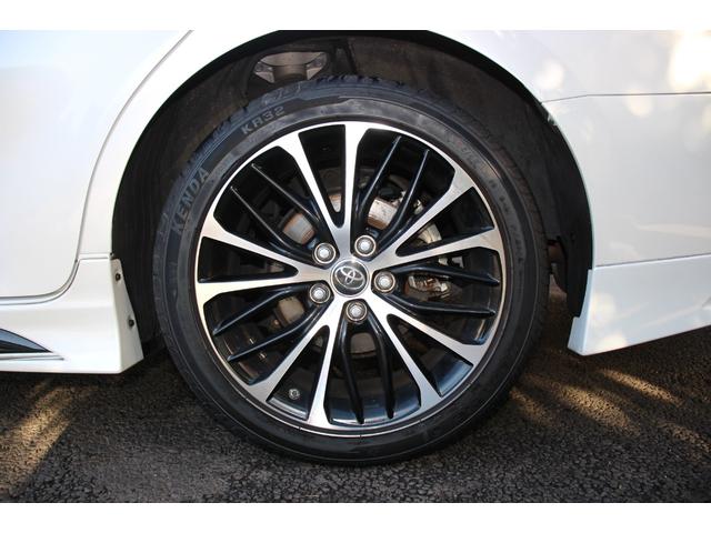 カムリ ＷＳレザーパッケージ　禁煙／セーフティセンス／２トーンカラー（ブラックルーフ＆プラチナホワイトパールマイカ）／ＪＢＬプレミアムサウンド／ブラインドスポットモニター／ＴＲＤフルエアロ／純正９インチＳＤナビ／革シート／ＥＴＣ（39枚目）