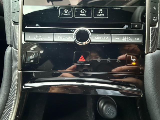 スカイライン ４００Ｒ　禁煙車／全方位運転支援システム／アラウンドビューモニター／純正ナビ／フルセグ／ドラレコ／Ｂｌｕｅｔｏｏｔｈ／シートヒーター／パワーシート／ダイヤキルティング本革シート／専用レッドブレーキキャリパー／（12枚目）