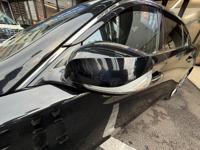 スカイライン ４００Ｒ　禁煙車／全方位運転支援システム／アラウンドビューモニター／純正ナビ／フルセグ／ドラレコ／Ｂｌｕｅｔｏｏｔｈ／シートヒーター／パワーシート／ダイヤキルティング本革シート／専用レッドブレーキキャリパー／（30枚目）