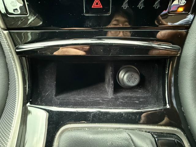 スカイライン ４００Ｒ　禁煙車／全方位運転支援システム／アラウンドビューモニター／純正ナビ／フルセグ／ドラレコ／Ｂｌｕｅｔｏｏｔｈ／シートヒーター／パワーシート／ダイヤキルティング本革シート／専用レッドブレーキキャリパー／（60枚目）