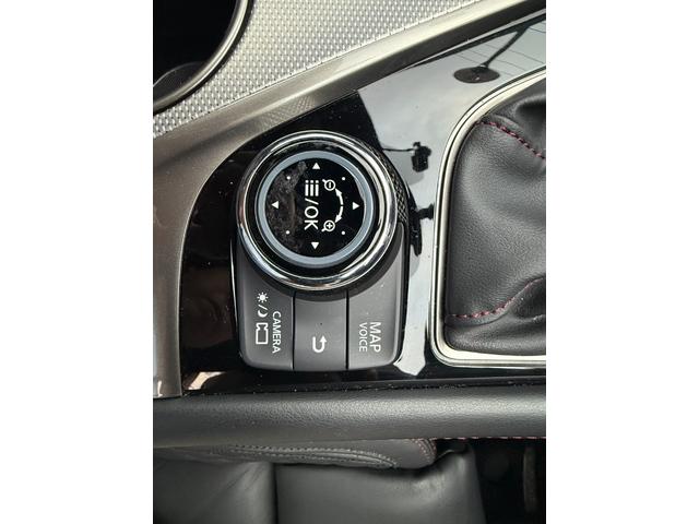 スカイライン ４００Ｒ　禁煙車／全方位運転支援システム／アラウンドビューモニター／純正ナビ／フルセグ／ドラレコ／Ｂｌｕｅｔｏｏｔｈ／シートヒーター／パワーシート／ダイヤキルティング本革シート／専用レッドブレーキキャリパー／（63枚目）