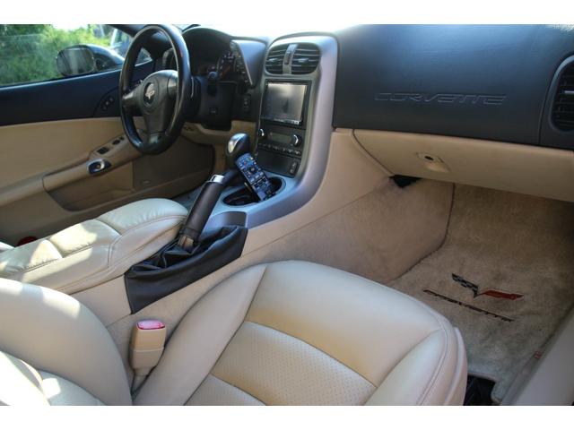 【禁煙車】車内は勿論、シートの焦げ跡や嫌な臭いも御座いません！ご不明点やご来店のお際は是非お電話でご連絡下さい！