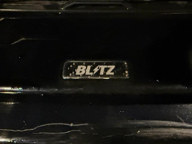 シビック ハッチバック　ホンダセンシング／ロッソモデロマフラー／ＢＬＴＺタワーバー／無限サイドミラー／レカロシート（運転席）／無限テールカバー／純正スポイラー／サブウーファー／ＢＬＴＺフロントスポイラー／アダプティブクルーズ（7枚目）