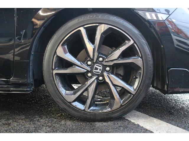 シビック ハッチバック　ホンダセンシング／ロッソモデロマフラー／ＢＬＴＺタワーバー／無限サイドミラー／レカロシート（運転席）／無限テールカバー／純正スポイラー／サブウーファー／ＢＬＴＺフロントスポイラー／アダプティブクルーズ（26枚目）