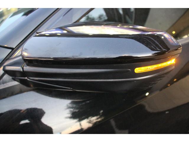 シビック ハッチバック　ホンダセンシング／ロッソモデロマフラー／ＢＬＴＺタワーバー／無限サイドミラー／レカロシート（運転席）／無限テールカバー／純正スポイラー／サブウーファー／ＢＬＴＺフロントスポイラー／アダプティブクルーズ（30枚目）