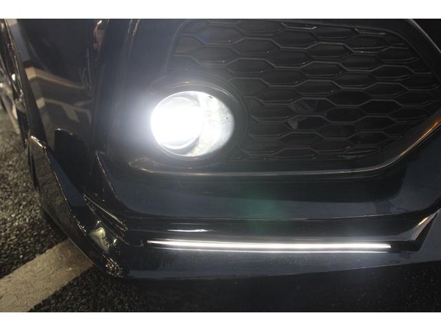 シビック ハッチバック　ホンダセンシング／ロッソモデロマフラー／ＢＬＴＺタワーバー／無限サイドミラー／レカロシート（運転席）／無限テールカバー／純正スポイラー／サブウーファー／ＢＬＴＺフロントスポイラー／アダプティブクルーズ（33枚目）