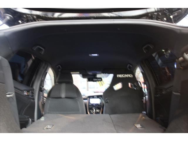 シビック ハッチバック　ホンダセンシング／ロッソモデロマフラー／ＢＬＴＺタワーバー／無限サイドミラー／レカロシート（運転席）／無限テールカバー／純正スポイラー／サブウーファー／ＢＬＴＺフロントスポイラー／アダプティブクルーズ（42枚目）