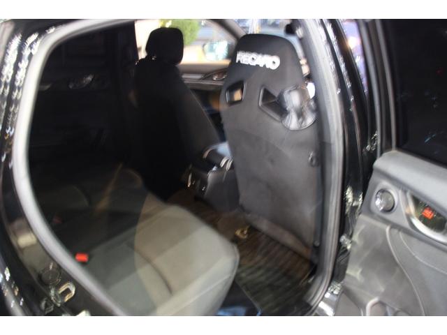 シビック ハッチバック　ホンダセンシング／ロッソモデロマフラー／ＢＬＴＺタワーバー／無限サイドミラー／レカロシート（運転席）／無限テールカバー／純正スポイラー／サブウーファー／ＢＬＴＺフロントスポイラー／アダプティブクルーズ（45枚目）