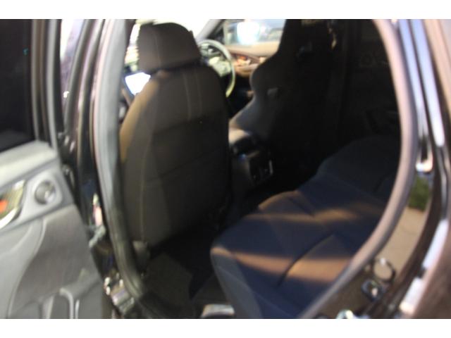 シビック ハッチバック　ホンダセンシング／ロッソモデロマフラー／ＢＬＴＺタワーバー／無限サイドミラー／レカロシート（運転席）／無限テールカバー／純正スポイラー／サブウーファー／ＢＬＴＺフロントスポイラー／アダプティブクルーズ（46枚目）