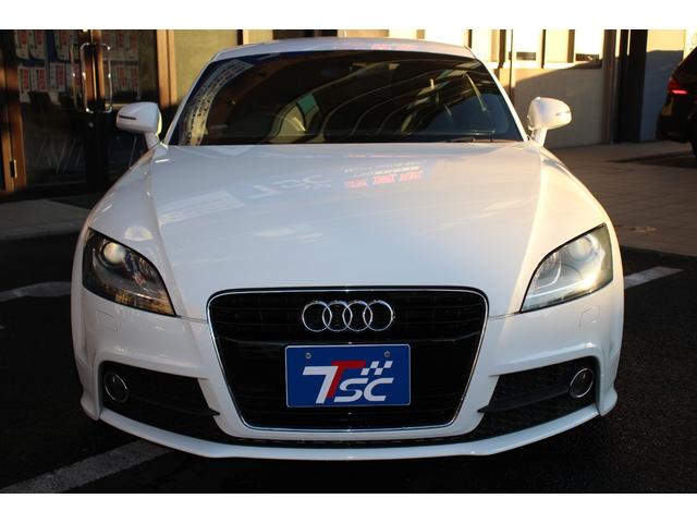 ＴＴクーペ ２．０ＴＦＳＩ　Ｓラインパッケージ／純正ナビ／Ｂｌｕｅｔｏｏｔｈオーディオ／フルセグ／Ｂカメラ／ＥＴＣ／電動格納ミラー／オートライト／バックフォグ／ＭＴモード／社外１９インチＡＷ（14枚目）