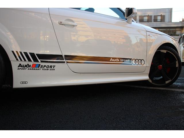 ＴＴクーペ ２．０ＴＦＳＩ　Ｓラインパッケージ／純正ナビ／Ｂｌｕｅｔｏｏｔｈオーディオ／フルセグ／Ｂカメラ／ＥＴＣ／電動格納ミラー／オートライト／バックフォグ／ＭＴモード／社外１９インチＡＷ（19枚目）