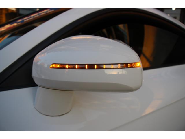 ＴＴクーペ ２．０ＴＦＳＩ　Ｓラインパッケージ／純正ナビ／Ｂｌｕｅｔｏｏｔｈオーディオ／フルセグ／Ｂカメラ／ＥＴＣ／電動格納ミラー／オートライト／バックフォグ／ＭＴモード／社外１９インチＡＷ（35枚目）